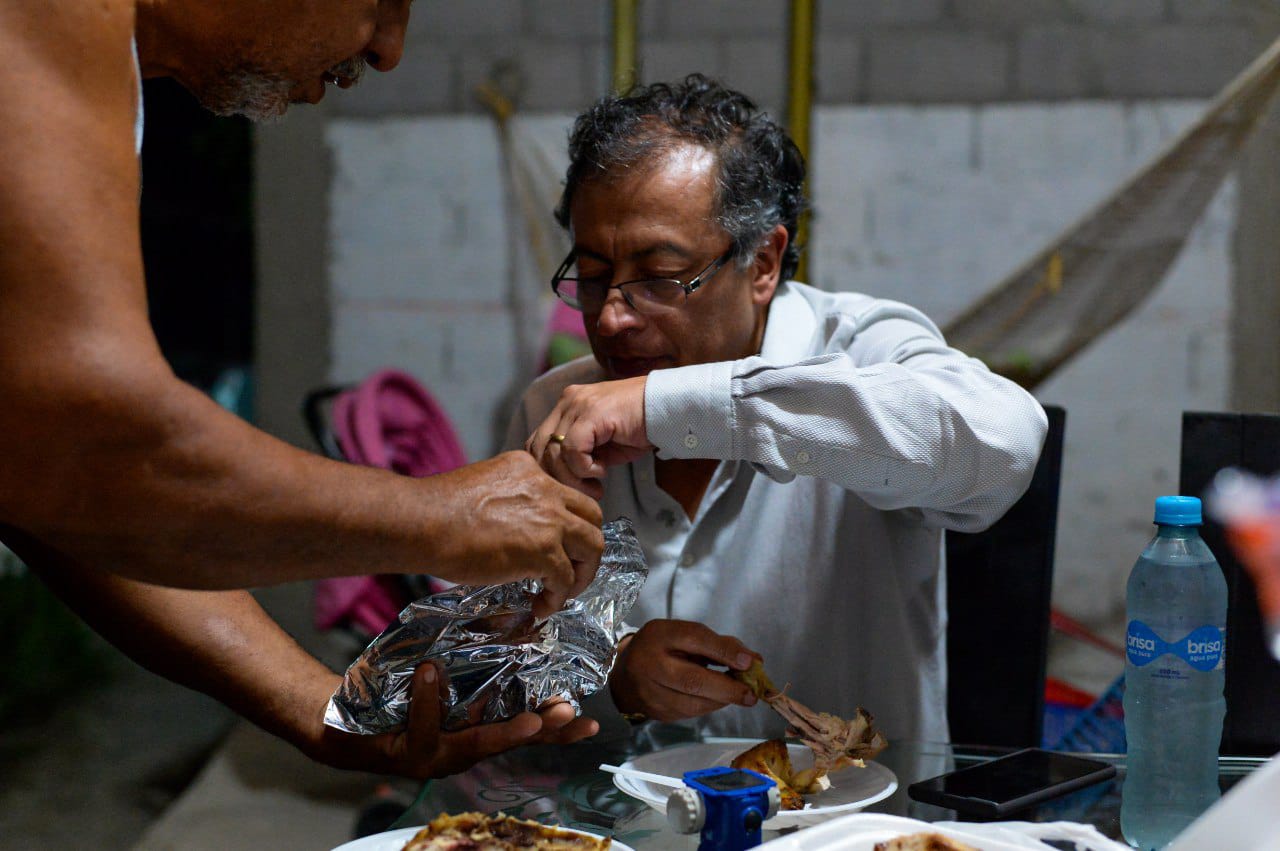 Petro tendrá cena navideña con habitantes de calle 