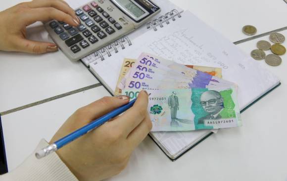Histórico aumento del 16% podría tener el SMLV en Colombia.