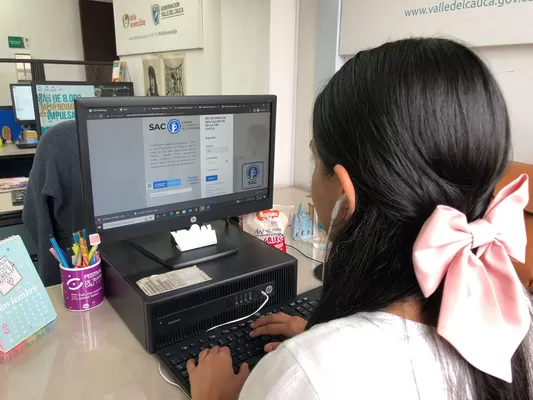 Vallecaucanos ya pueden legalizar documentos de sus estudios por internet.
