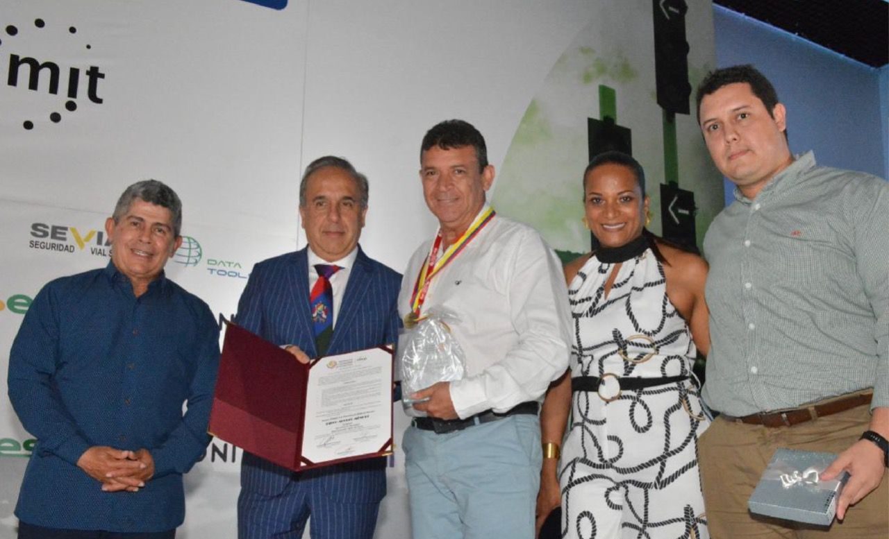 ‘Premio a la Excelencia SIMIT’ para el Gobierno del Valle por su trabajo en seguridad vial y la gestión en el tránsito