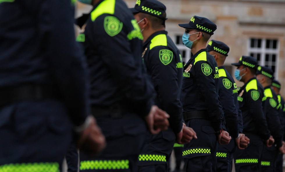 Auxiliar de policía muere por accidente con arma de dotación en Cali.