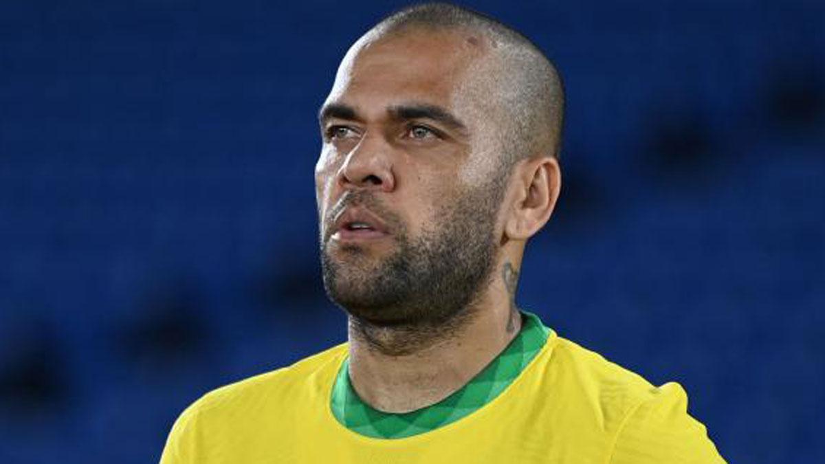 Dani Alves detenido por presunta agresión sexual.