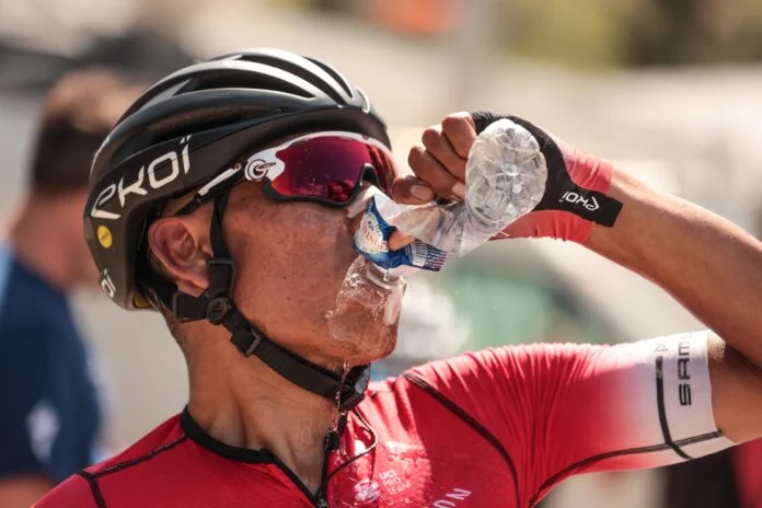Nairo Quintana, no se retira.