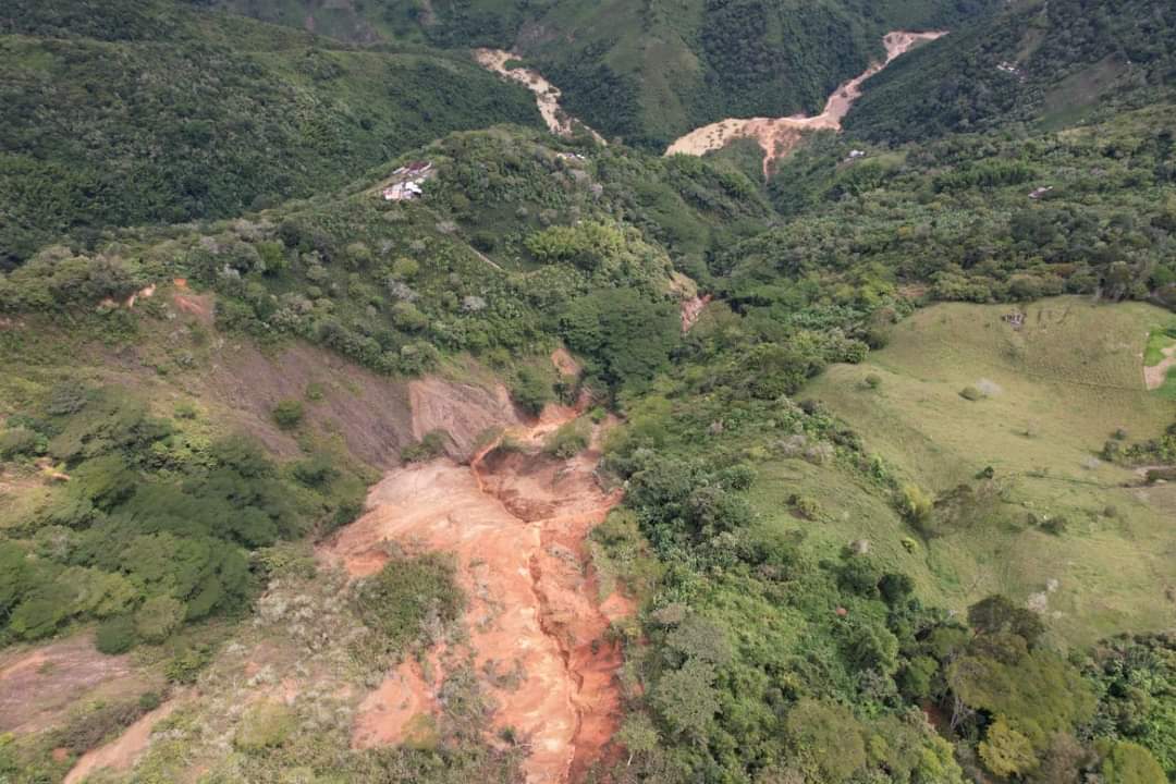 Acuavalle y gobierno departamental respondieron a emergencia anunciada en el norte del Valle.