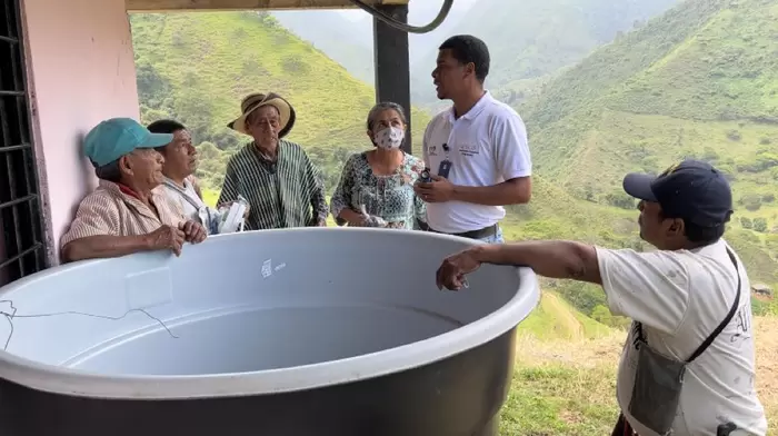 UESVALLE ampliará cobertura de 30 acueductos rurales