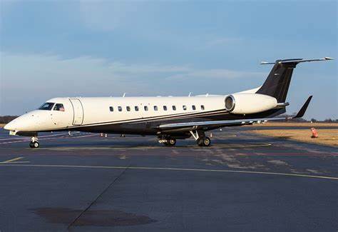 Contraloría estableció presunto detrimento patrimonial de 12 millones de dólares por compra de avión para la Policía