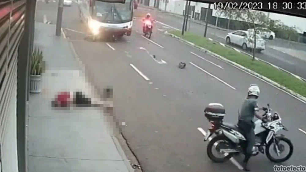 VIDEO: Ladrón pierde la vida en medio de persecución policial