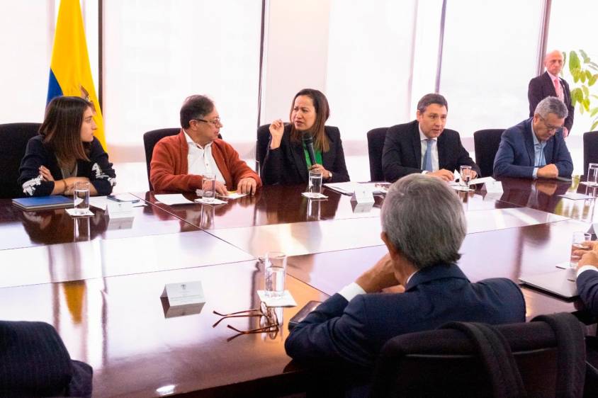 EPS no desaparecen, pero tendrán condiciones especiales.