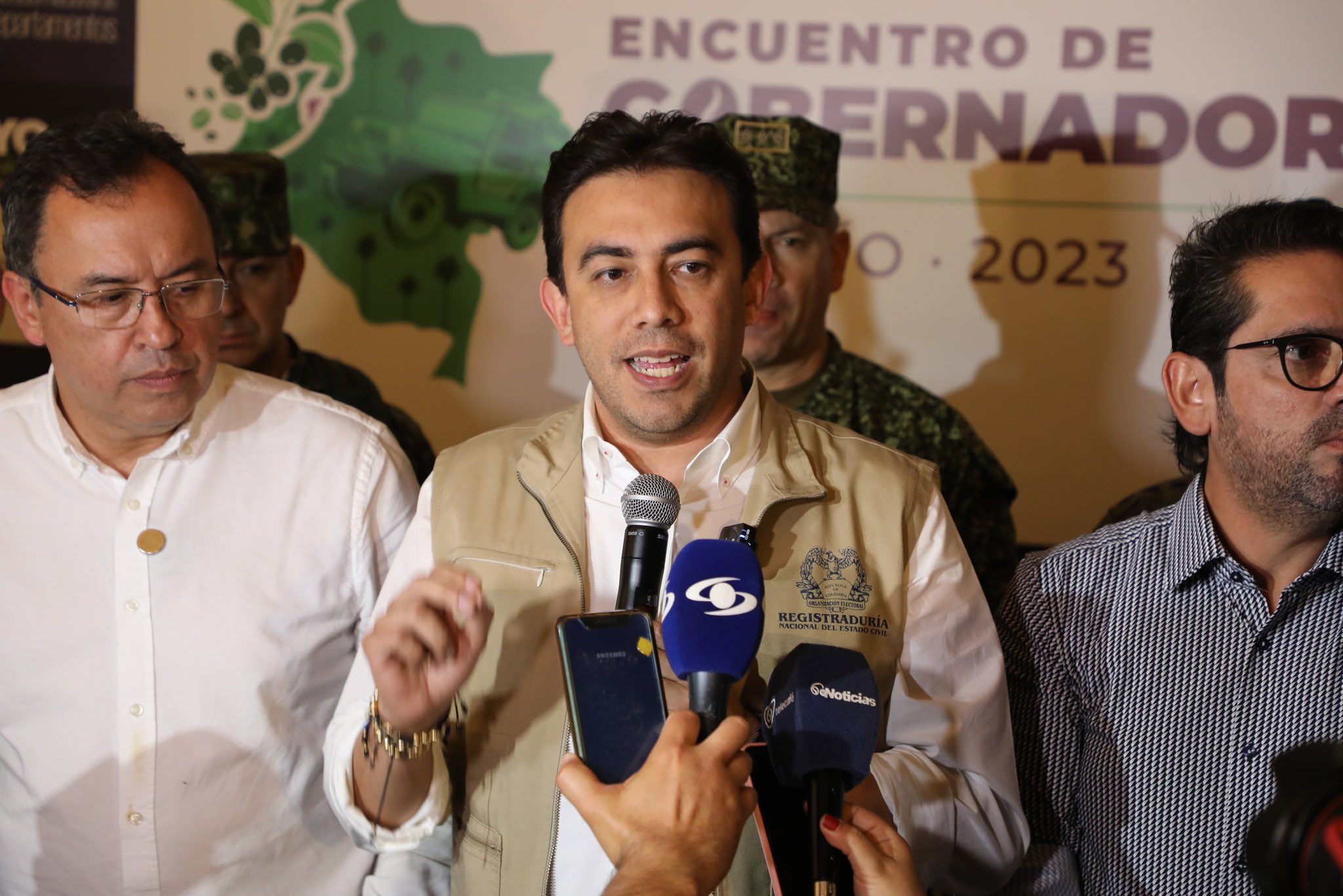 Registrador Nacional asegura más de 120 000 mesas de votación para elecciones territoriales