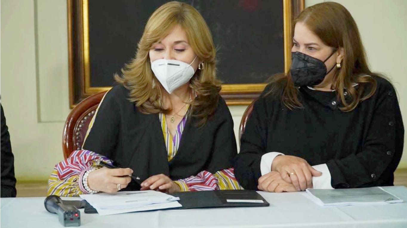 Senado de Colombia aprueba ley que penaliza la aplicación de biopolímeros en procedimientos estéticos