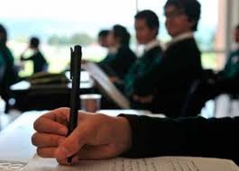 Menor de edad apuñalada con tijeras en colegio de Bogotá.