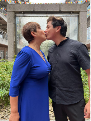 ¡Amor en el aire! Alina Lozano y Jim Velásquez revelan los detalles de su matrimonio.