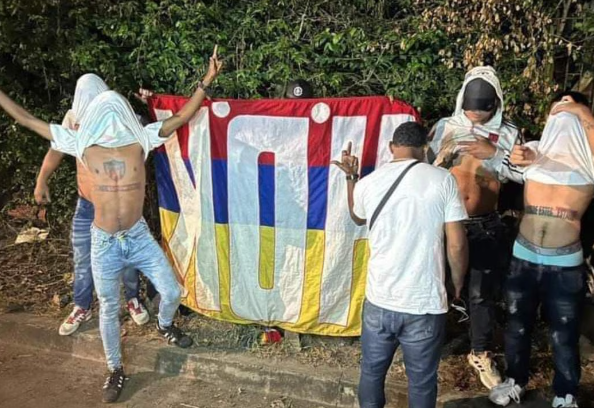 Alcalde de Cali ofrece recompensa de $20 millones para recuperar los "trapos" del América.