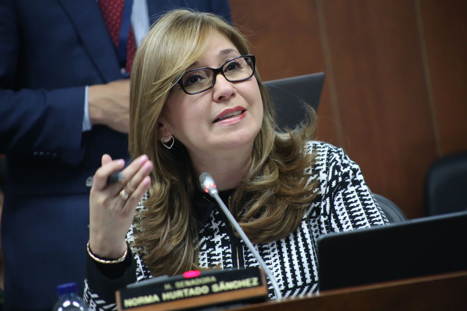 La Superintendencia Nacional de Salud Pone en Riesgo el Futuro de los Hospitales Públicos del Valle" Afirma la Senadora Norma Hurtado