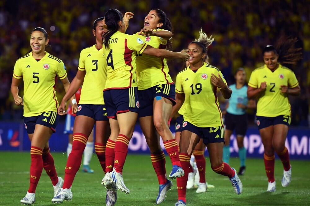 Selección Colombia femenina finaliza su fase de preparación con empate.