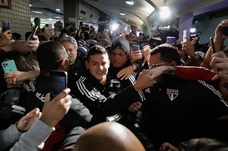 James Rodríguez, Nueva Figura del Sao Paulo: Un Hit Colombiano en el Fútbol Brasileño
