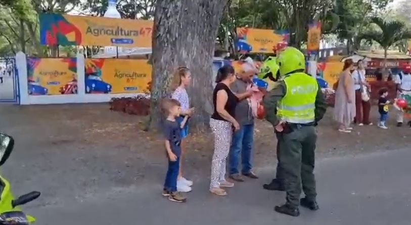 Policía Nacional garantiza seguridad durante festividades en ocho municipios del Valle del Cauca