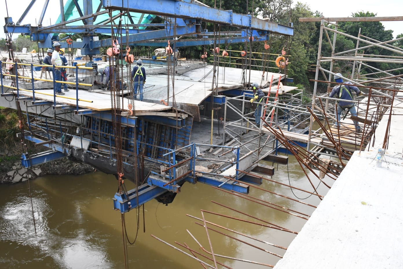 Nuevo Puente de Juanchito: Conexión de Calzada Norte Programada para Septiembre 2023