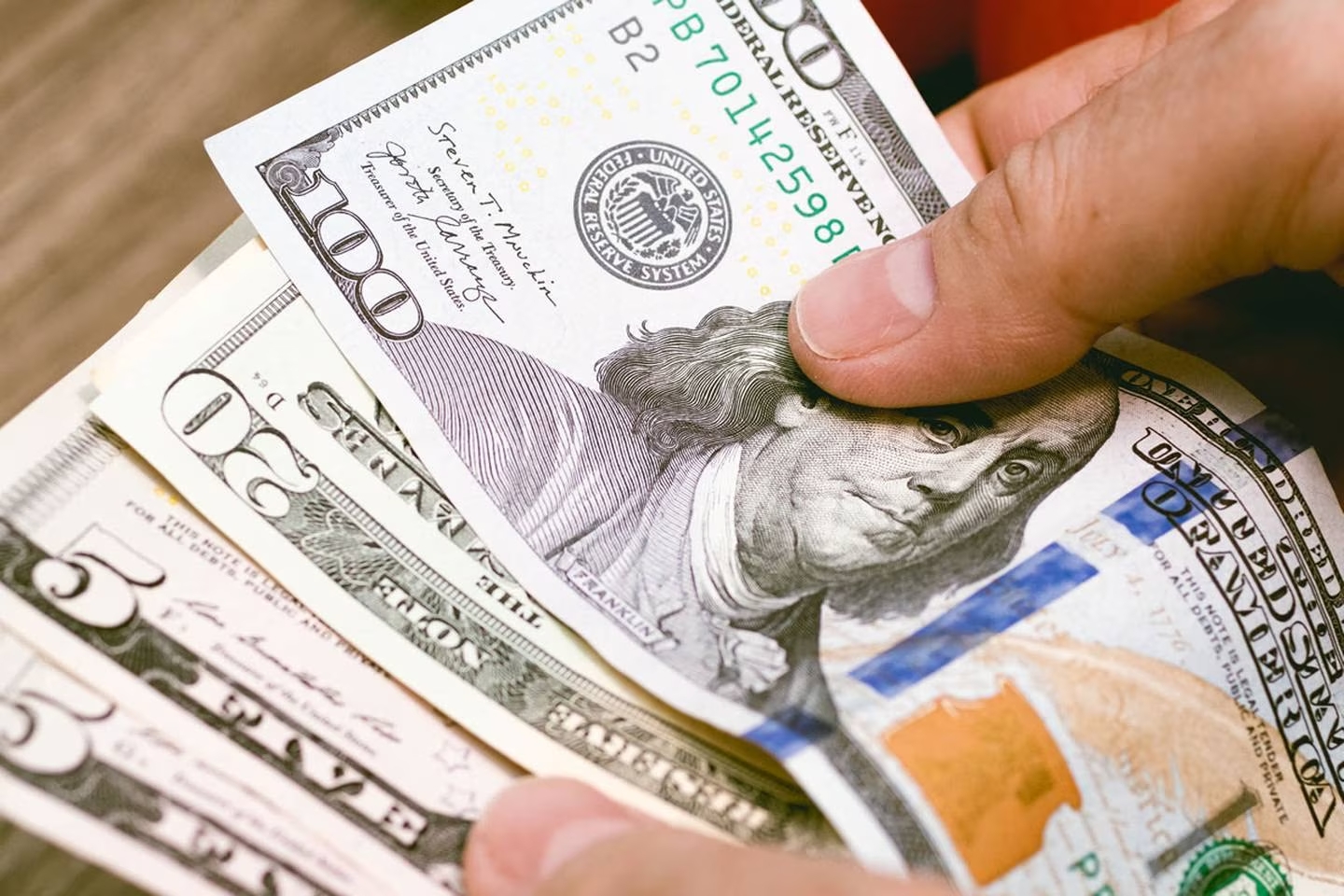 Dólar en Colombia retorna a niveles bajos de julio