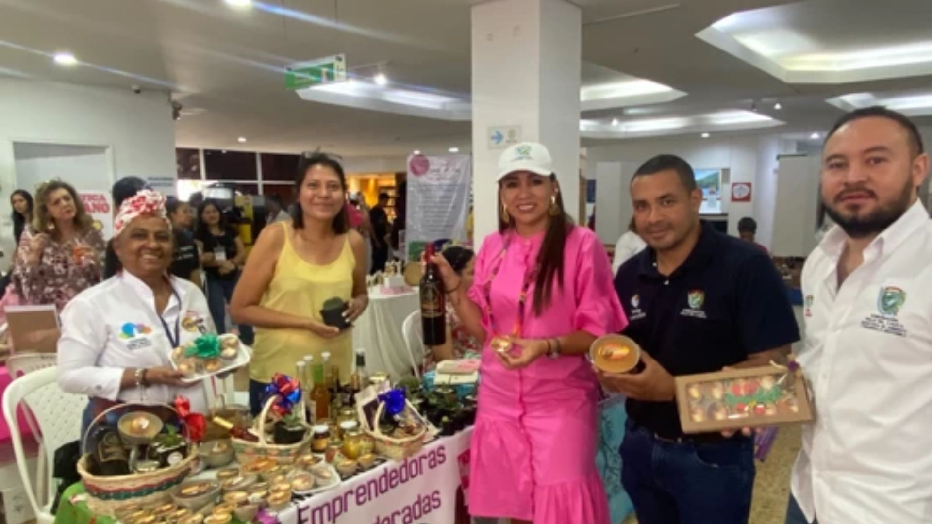 Moda Sostenible: Emprendedoras Vallecaucanas Lideran