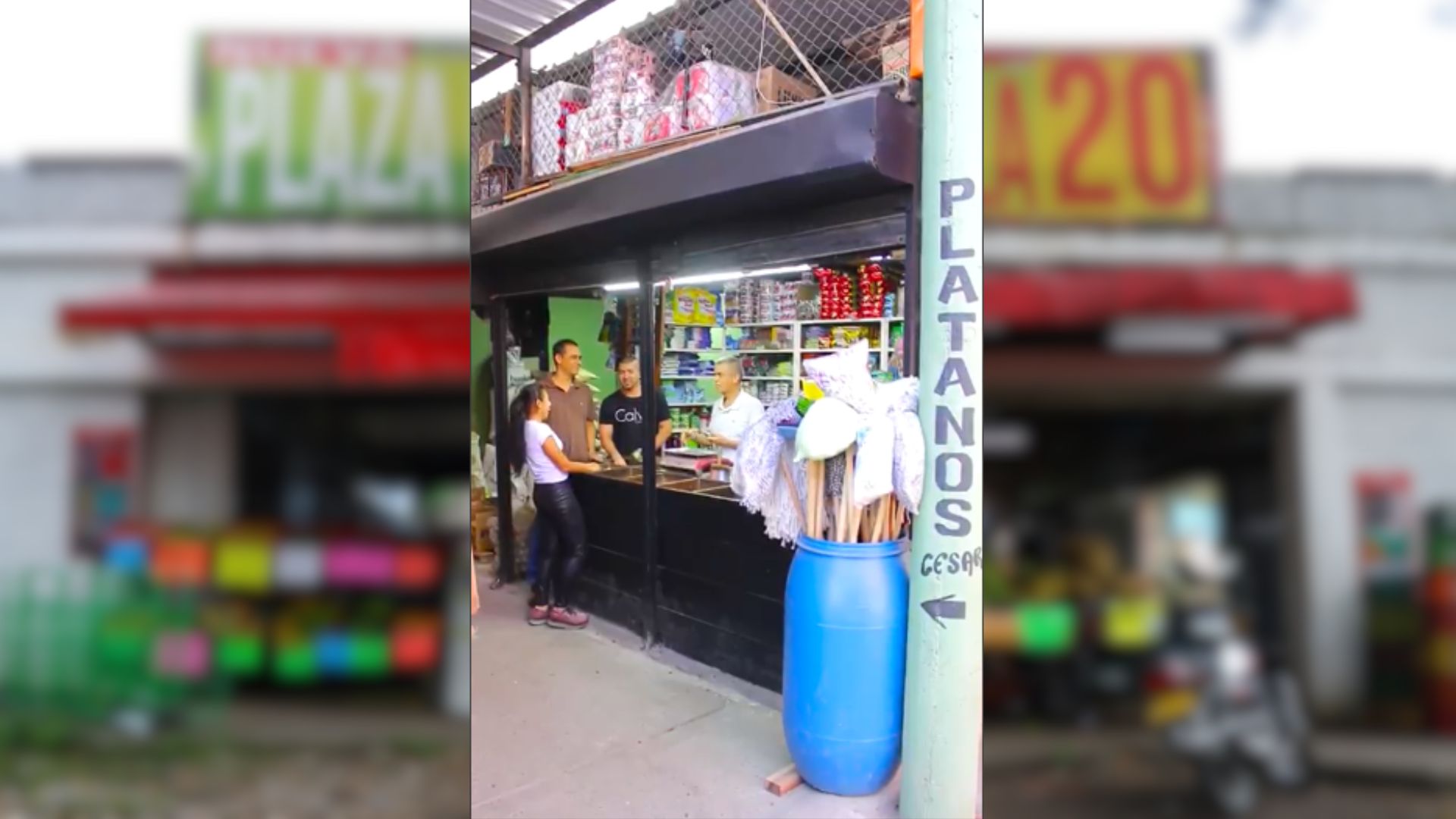 Plaza de Mercado en la 20: Frescura y Precios Directos del Campo