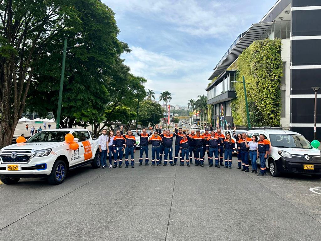 Caravana Eléctrica en Pereira Resalta la Movilidad del Futuro