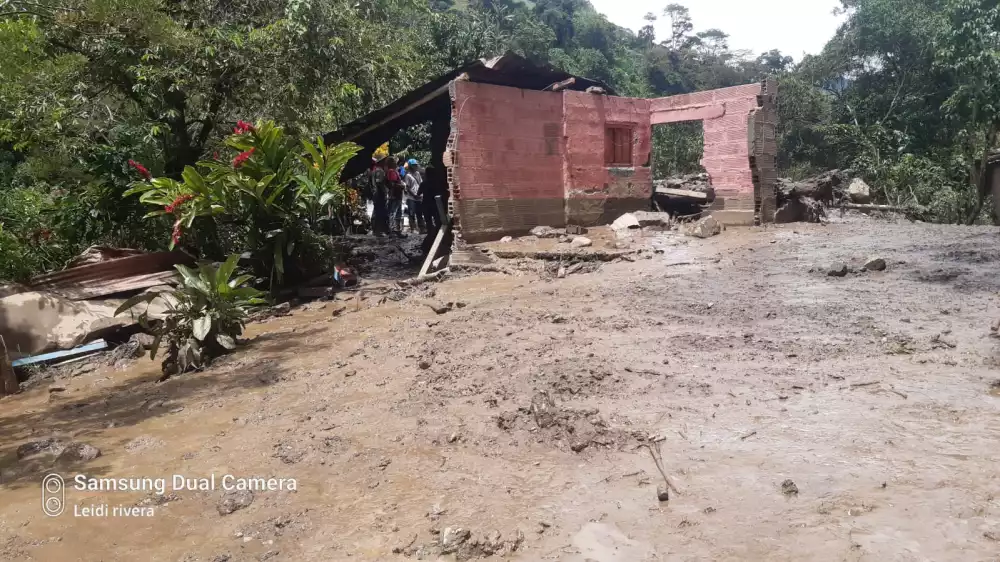 Familias afectadas por crecientes en Dabeiba Antioquia
