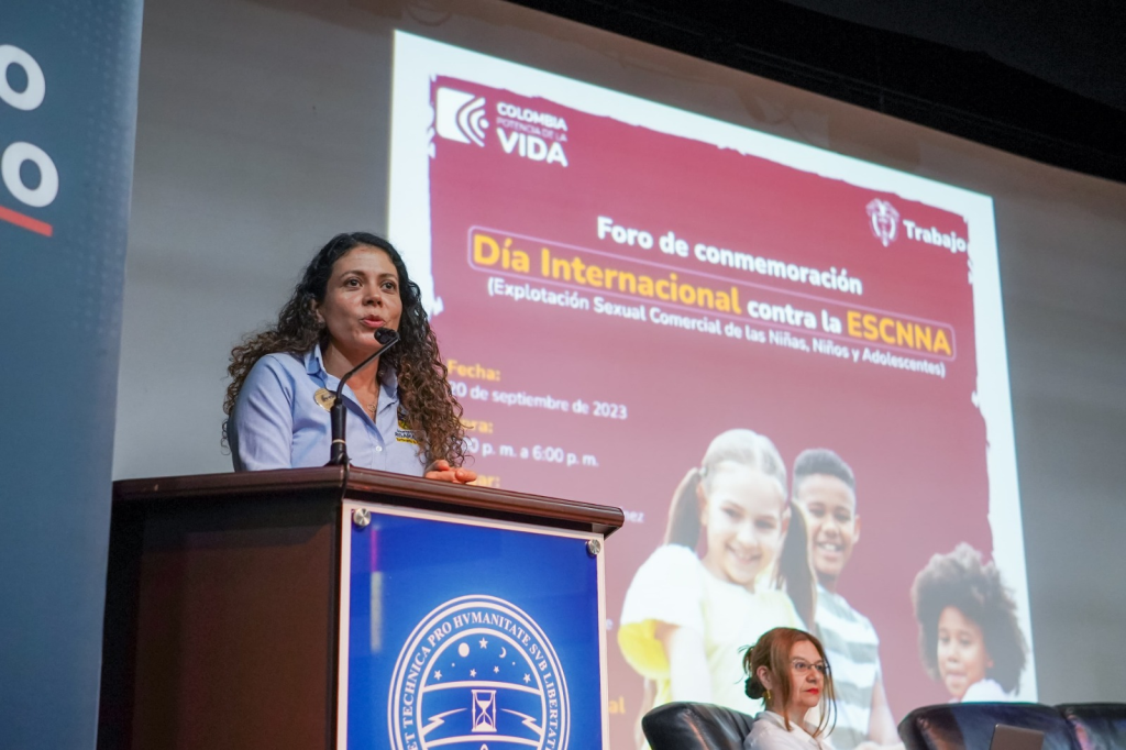 Foro de Conmemoración