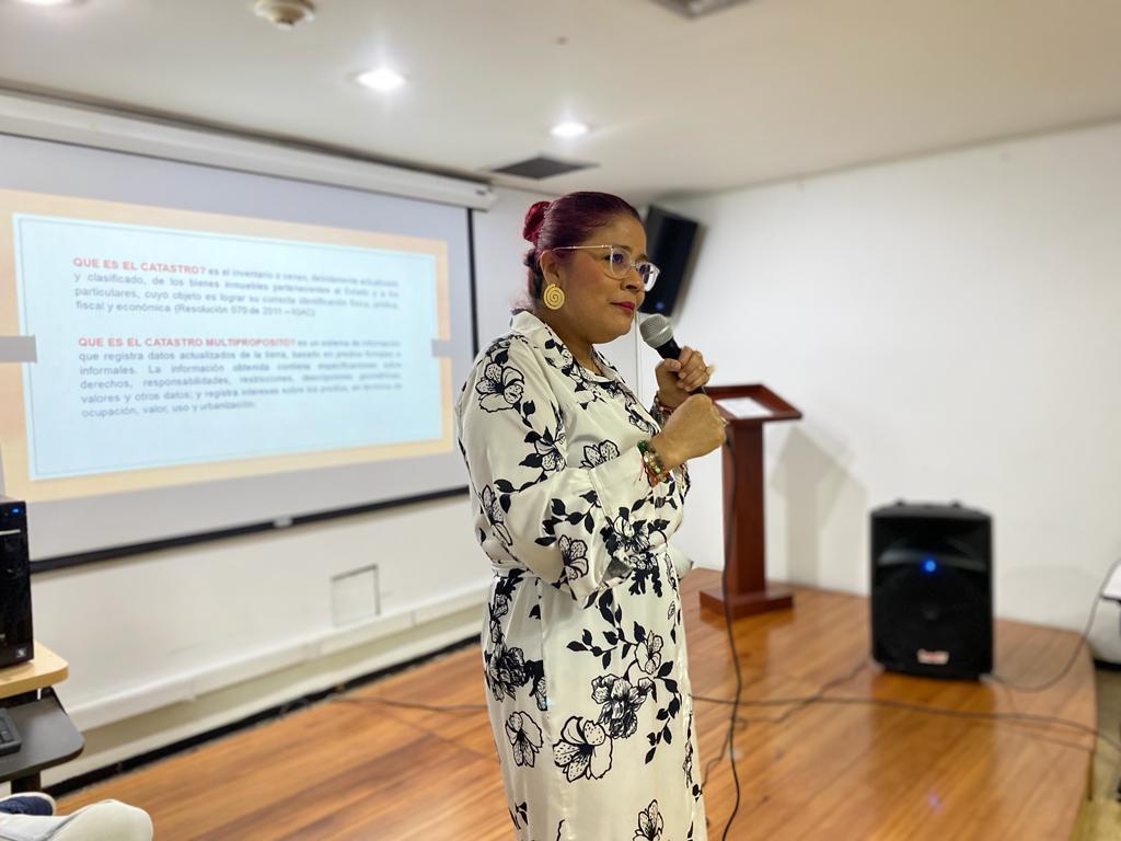 Más de 300 predios en Guacarí ven reducción en avalúo catastral tras revisión