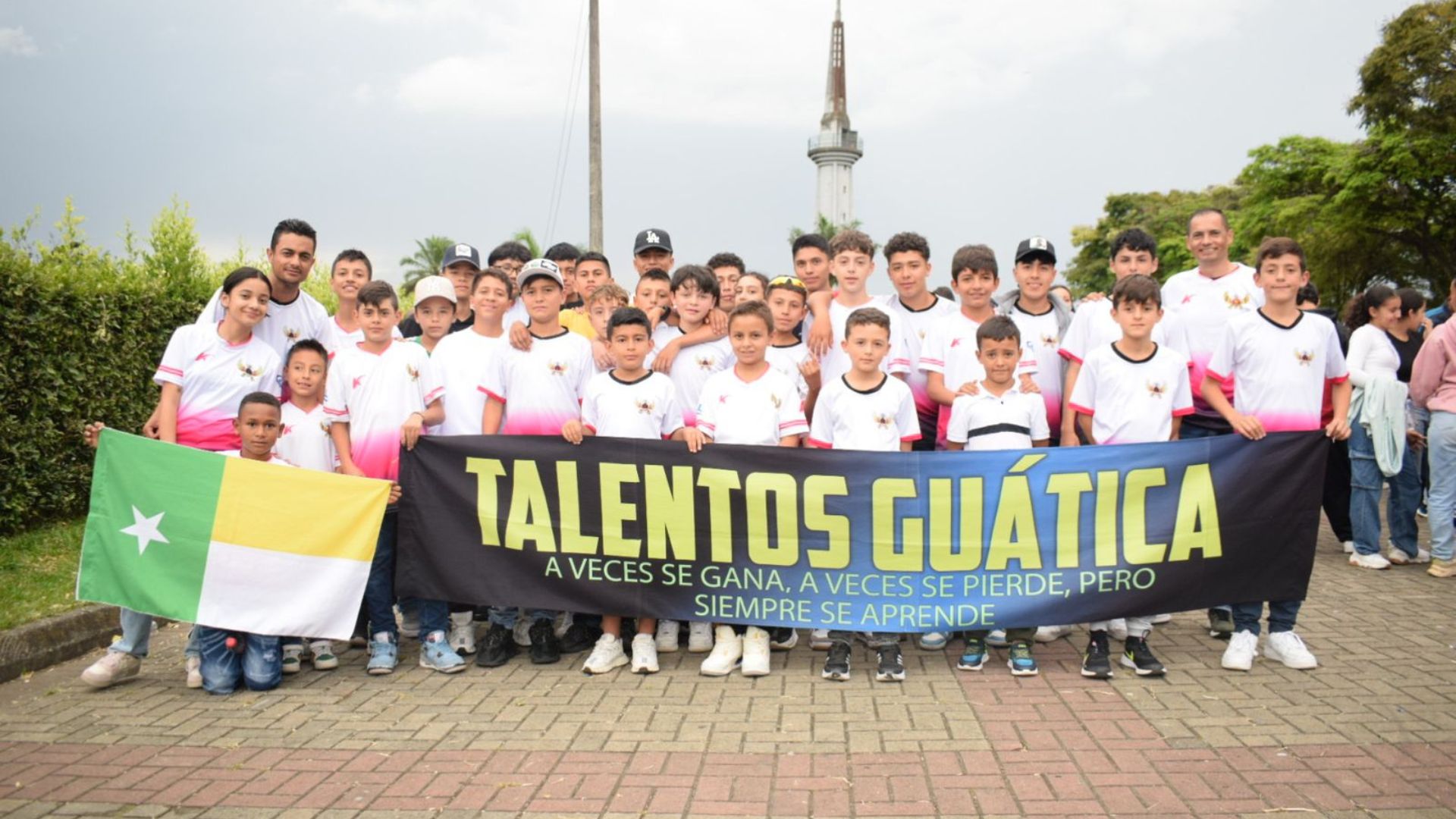 Niños de Risaralda Disfrutan del Fútbol con el Deportivo Pereira