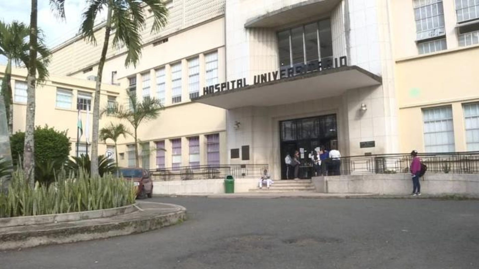Alta tecnología en el HUV mejora atención a pacientes