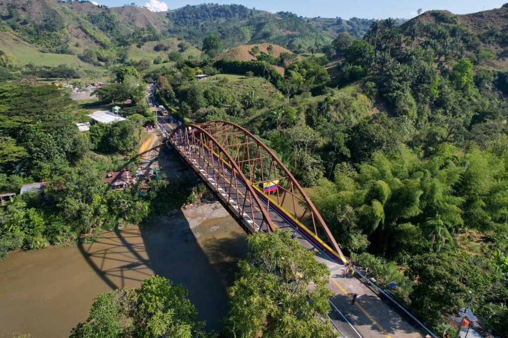 Risaralda en Puente Alambrado