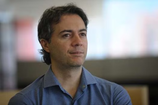 Daniel Quintero embestido por vehículo