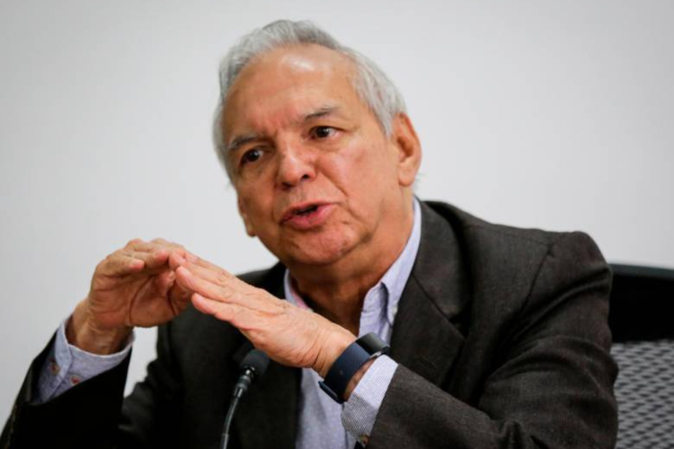 Gobierno de Gustavo Petro Evalúa Modificar la Regla Fiscal