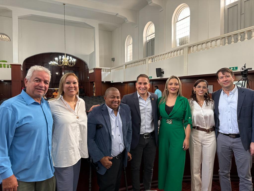Primera Política Pública de Acción Comunal del Valle Comienza su Recorrido