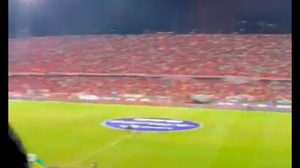 Incidentes Repetidos de "Fuera Petro" en Partidos de Fútbol en Colombia
