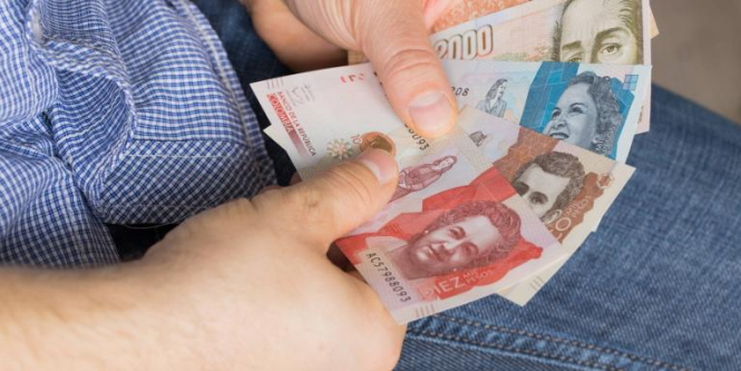Aumento del Salario Mínimo en Colombia 2024: Impacto en la Inflación