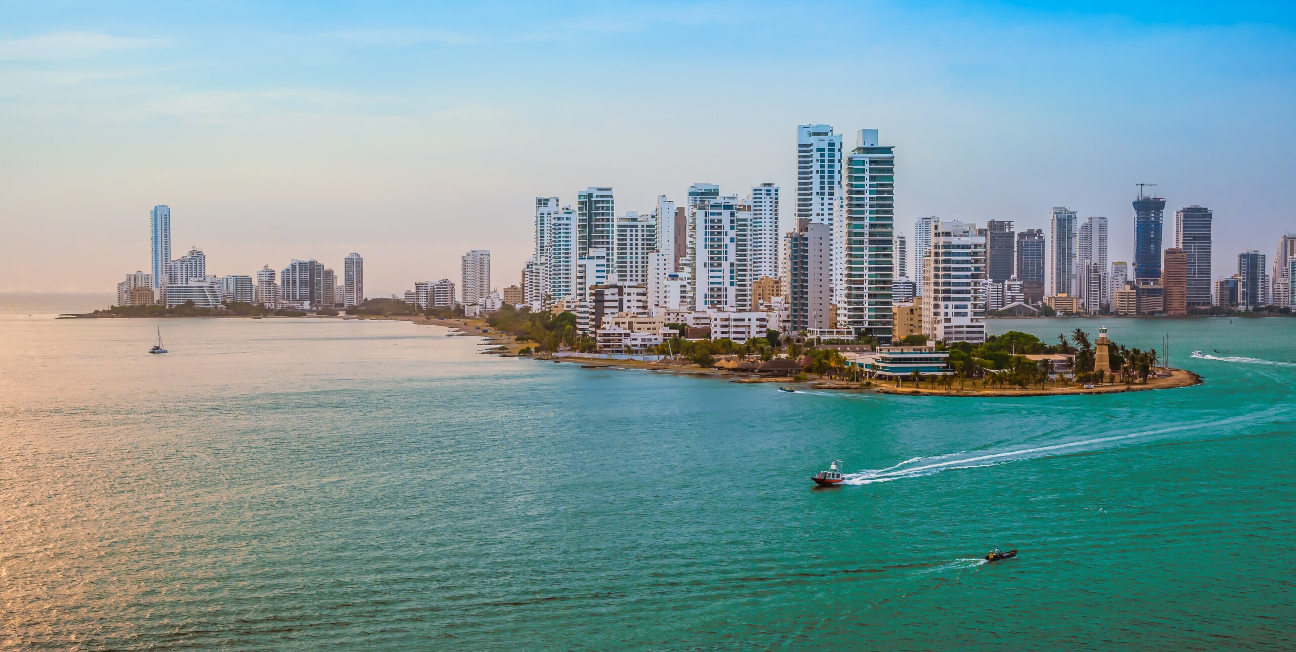Agencias de Viajes en Colombia Buscan Estabilizar Precios Frente a la Inflación para Fomentar el Turismo