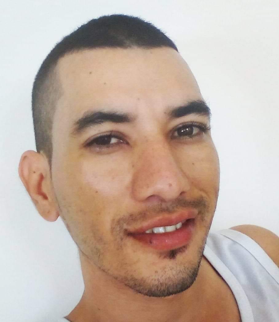 Encuentran a un Hombre Asesinado en un Parque de Roldanillo