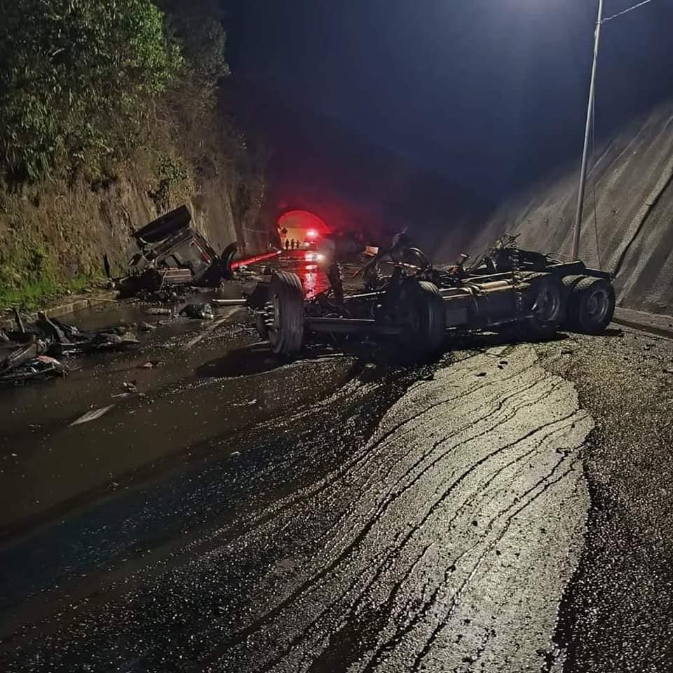 Una Persona Muerta. Accidente en la Vía a La Línea