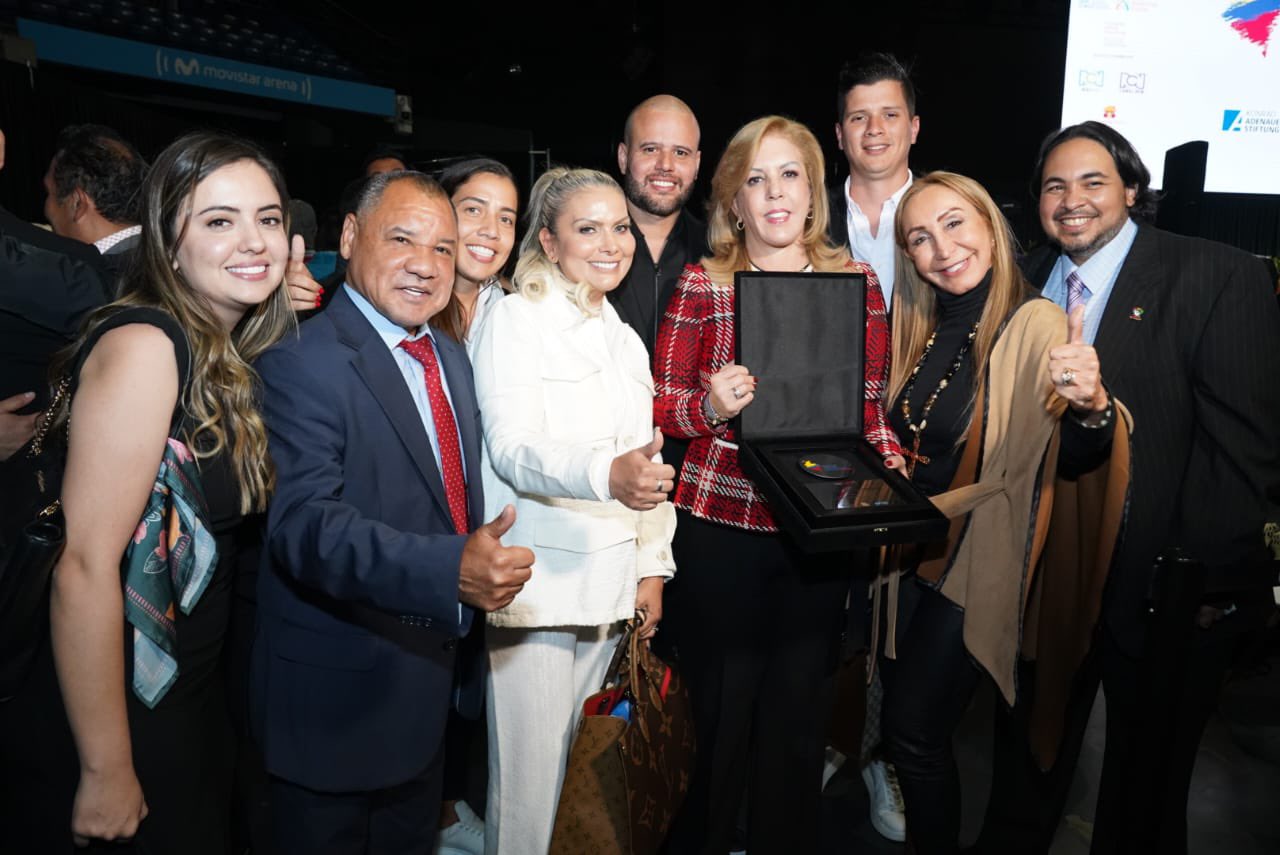 Clara Luz Roldán González: Entre las Mejores Gobernantes del Valle del Cauca y Colombia