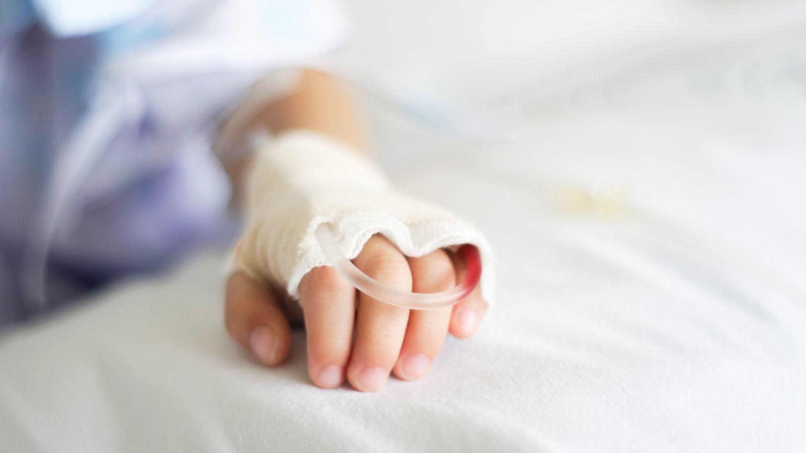 Por Accidente Niño de 4 Años Se Enterró Un Cuchillo En El Tórax