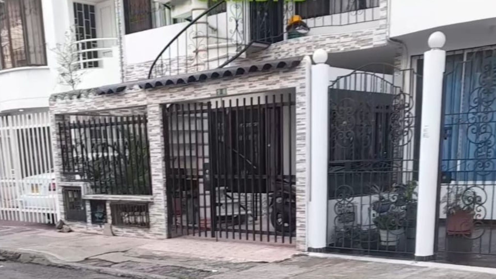 A Ivanna Le Dispararon Por La Espalda Frente A Su Casa
