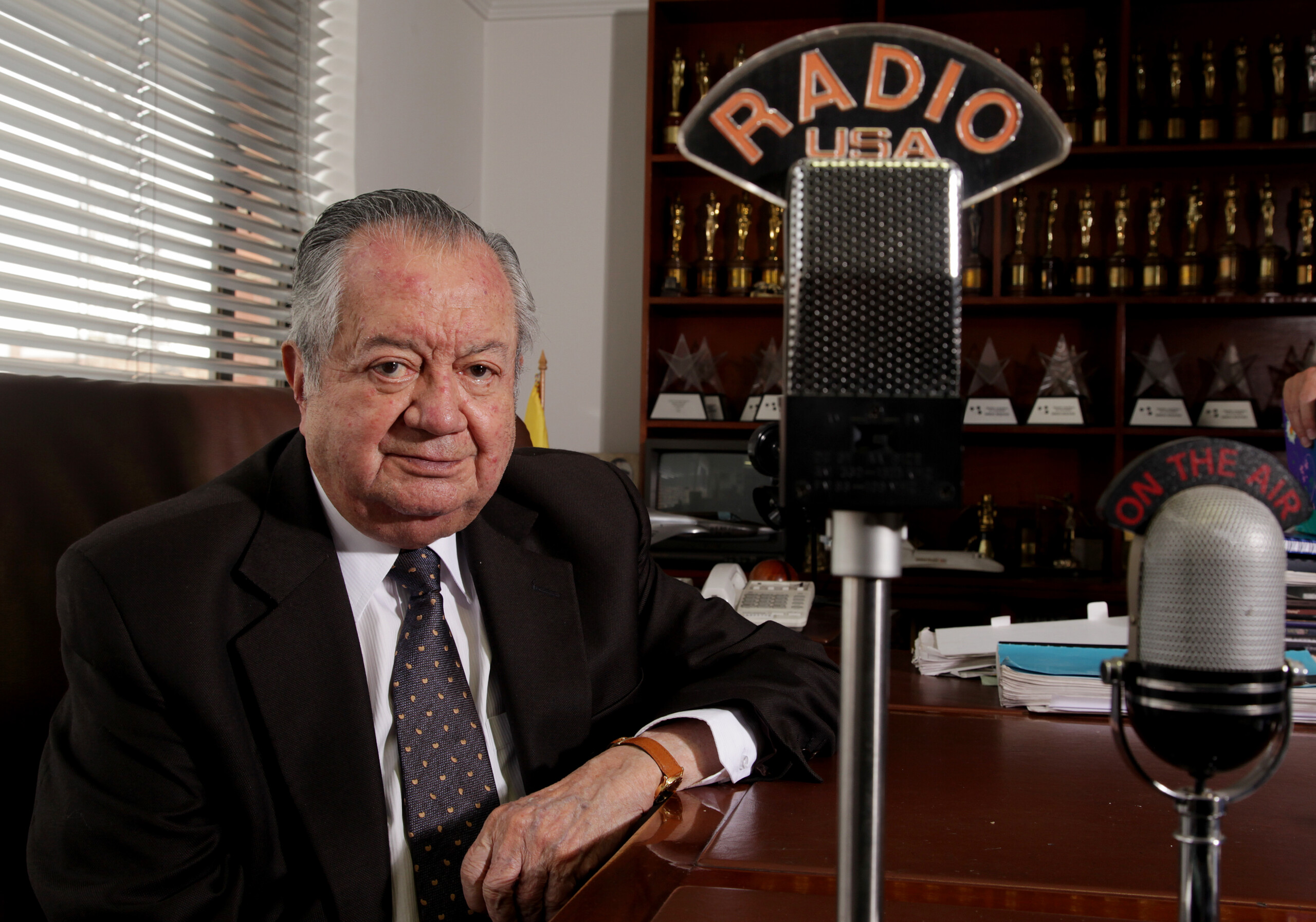 Adiós a Julio Sánchez Vanegas, la Leyenda de la Televisión Colombiana