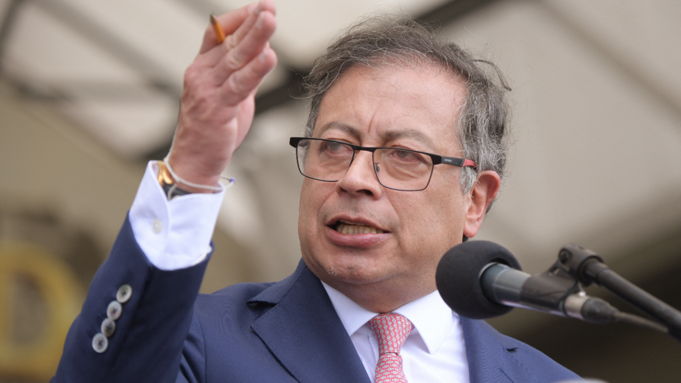 Presidente Petro habló quema de vehículos en Tuluá