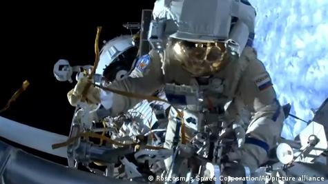 Astronauta ruso rompe récord