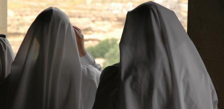 Falsas monjas fueron detenidas por graves delitos