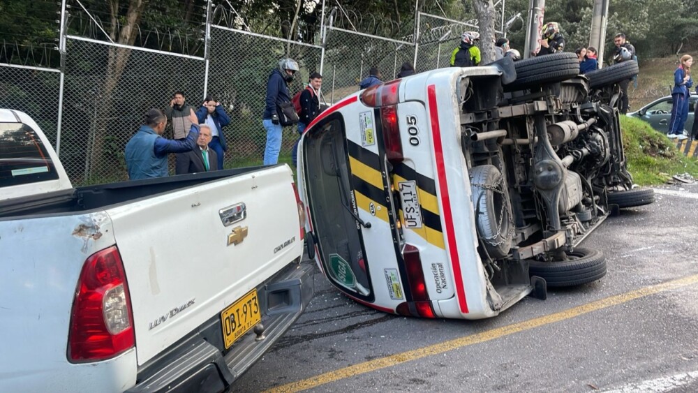 Esta es la primera hipótesis del accidente entre la ruta escolar y la camioneta