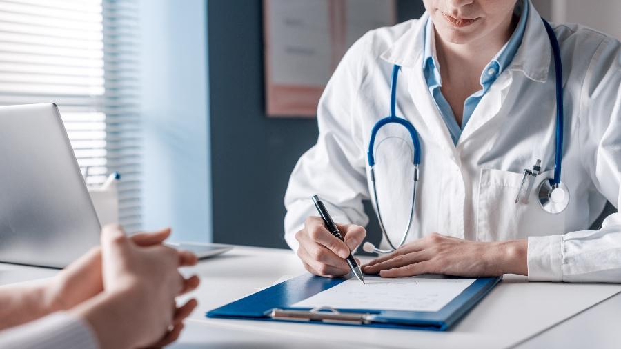 Esto pasará con los médicos en Colombia