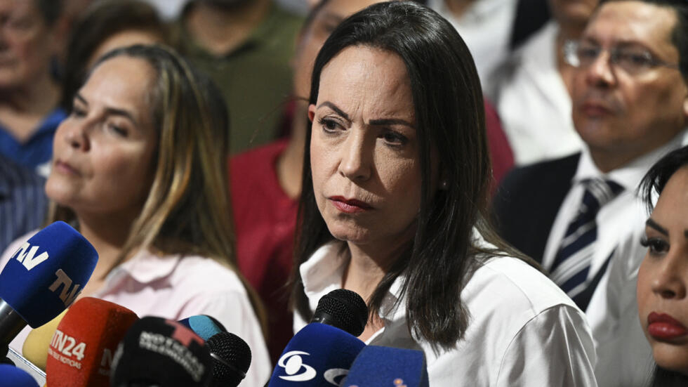 María Corina Machado le hace frente a Maduro pese a inhabilidad